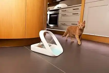 Sure Petcare - SureFeed Microchip Pet Feeder